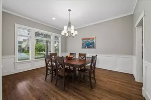 1525 Chippendale Rd, Houston, TX 77018 - Photo 8