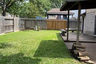 3118 Redcliff Dr, Sugar Land, TX 77479 - Photo 34