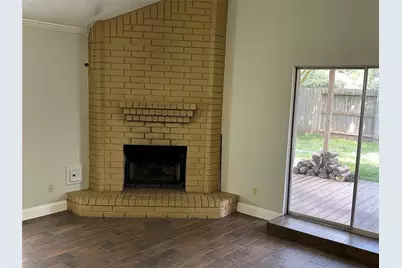 3118 Redcliff Drive, Sugar Land, TX 77479 - Photo 10