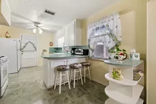 409 Eleanor St, Houston, TX 77009 - Photo 12