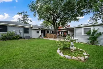 409 Eleanor Street, Houston, TX 77009 - Photo 2