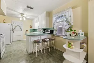 409 Eleanor St, Houston, TX 77009 - Photo 12