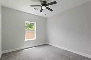 8018 Ethel St, Houston, TX 77028 - Photo 20