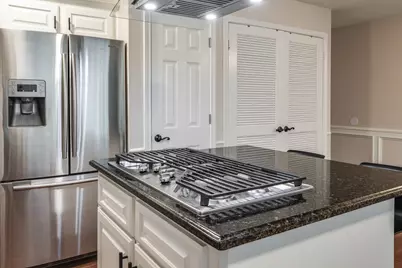 2002 Indian Shores Road, Crosby, TX 77532 - Photo 14