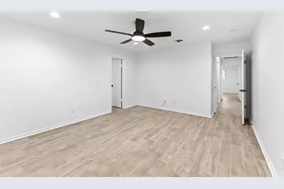 1810 Greentree Drive Drive, Huntsville, TX 77340 - Photo 24