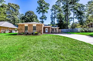 1810 Greentree Dr Dr, Huntsville, TX 77340 - Photo 4