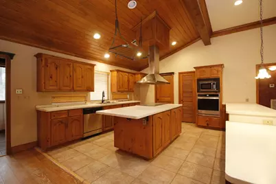 1025 Goodson Loop, Pinehurst, TX 77362 - Photo 16