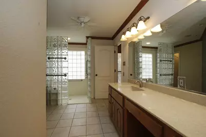 1025 Goodson Loop, Pinehurst, TX 77362 - Photo 24