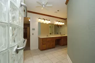 1025 Goodson Loop, Pinehurst, TX 77362 - Photo 26