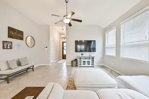 10819 Texas Rose Dr, Missouri City, TX 77459 - Photo 8