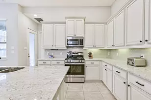 10819 Texas Rose Dr, Missouri City, TX 77459 - Photo 14