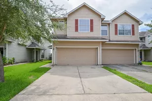 8755 Thistlemoor Ln, Houston, TX 77044 - Photo 2