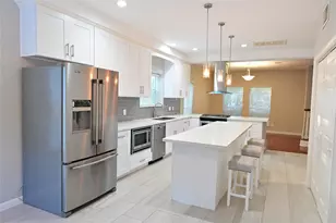 2339 Bent River Dr, Sugar Land, TX 77479 - Photo 10