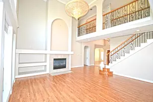 5926 Solar Point Ln, Houston, TX 77041 - Photo 10