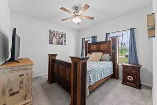 2550 18th St, Hempstead, TX 77445 - Photo 8