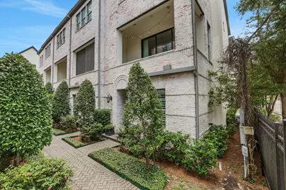 4045 Leeland Street, Houston, TX 77023 - Photo 2