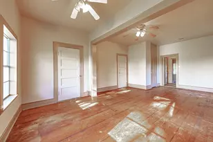 668 FM443, Yoakum, TX 77995 - Photo 10