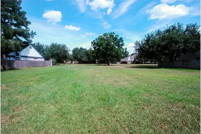 5211 Weston Drive, Fulshear, TX 77441 - Photo 8