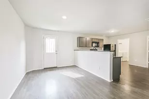 963 Lucky St, Houston, TX 77088 - Photo 6