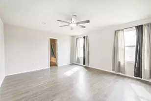 963 Lucky St, Houston, TX 77088 - Photo 14