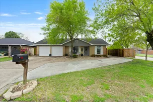 202 County Fair Dr, Houston, TX 77060 - Photo 1