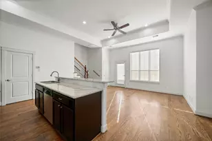 904 W 20th St, Houston, TX 77008 - Photo 4