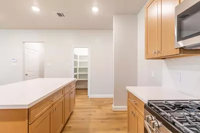 801 Roosevelt, Navasota, TX 77868 - Photo 10