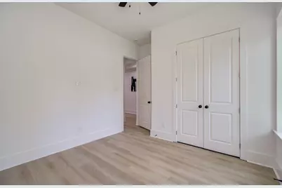 1802 Rollingwood Drive, Huntsville, TX 77340 - Photo 4