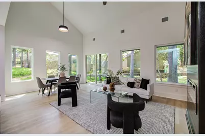 1802 Rollingwood Drive, Huntsville, TX 77340 - Photo 14