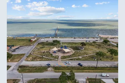 101 Grove Street, La Porte, TX 77571 - Photo 8