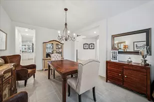 1004 Ivy Meadow Ln, Pinehurst, TX 77362 - Photo 8