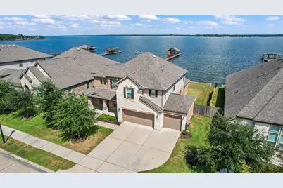 15526 Westward Lake Lane, Houston, TX 77044 - Photo 1