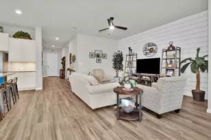 1208 Sandstone Hls Dr, Montgomery, TX 77316 - Photo 8