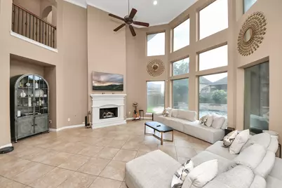 13723 Playa Lucia Court, Houston, TX 77044 - Photo 8