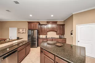 13723 Playa Lucia Ct, Houston, TX 77044 - Photo 12