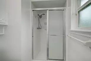 9807 Braewick Dr, Houston, TX 77096 - Photo 18