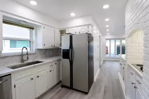 9807 Braewick Dr, Houston, TX 77096 - Photo 12