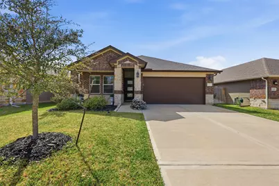 2304 W Winding Pines Drive, Tomball, TX 77375 - Photo 1