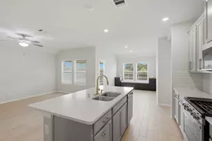 2304 W Winding Pines Dr, Tomball, TX 77375 - Photo 6