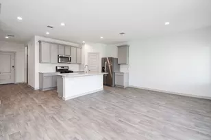 8030 Milam Ln, Rosharon, TX 77583 - Photo 4