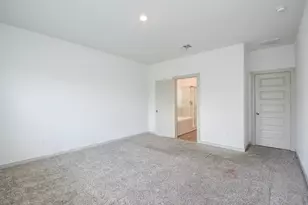 8030 Milam Ln, Rosharon, TX 77583 - Photo 10