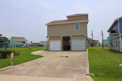4111 Valer Drive, Galveston, TX 77554 - Photo 18