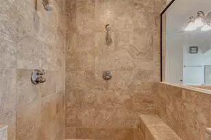 5410 Valerie St, Bellaire, TX 77401 - Photo 24