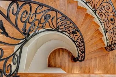 5410 Valerie St, Bellaire, TX 77401 - Photo 4