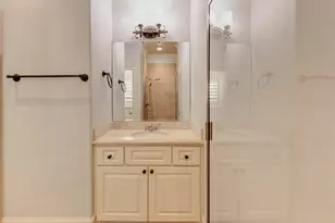 5410 Valerie St, Bellaire, TX 77401 - Photo 30