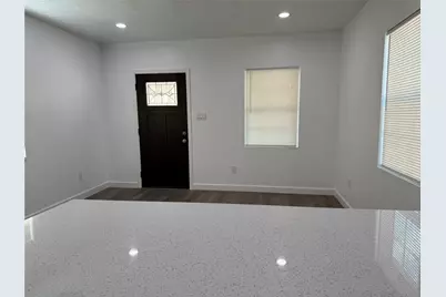 7514 Avenue H, Houston, TX 77012 - Photo 6