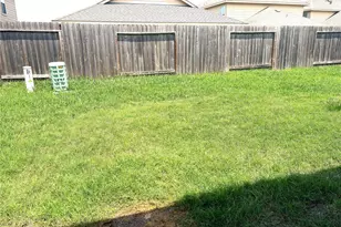 1210 Roca Rigida Trail Trail, Channelview, TX 77530 - Photo 6