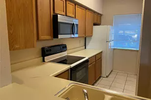 7709 Cambridge St, Houston, TX 77054 - Photo 8
