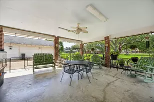 428 Briar Creek Ln, Sealy, TX 77474 - Photo 14