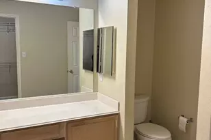 10451 N Fallen Bough Dr, Houston, TX 77041 - Photo 12